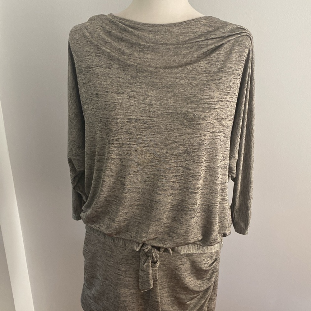 WHBM grey medium super comfortable dropped waist dress - Picture 2 of 11